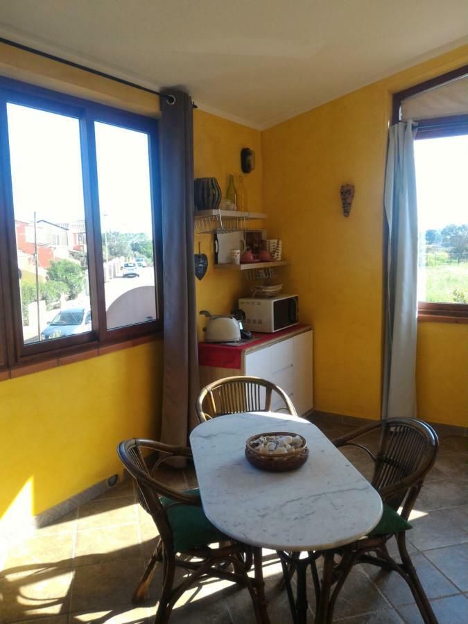 Casa Di Rosa Leilighet Chia Eksteriør bilde